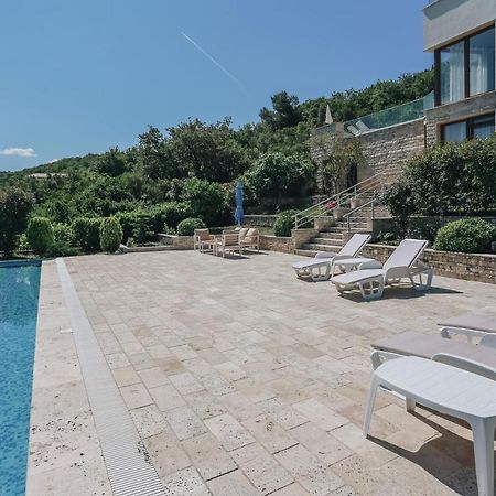 Villa Semiramis Tivat Buitenkant foto