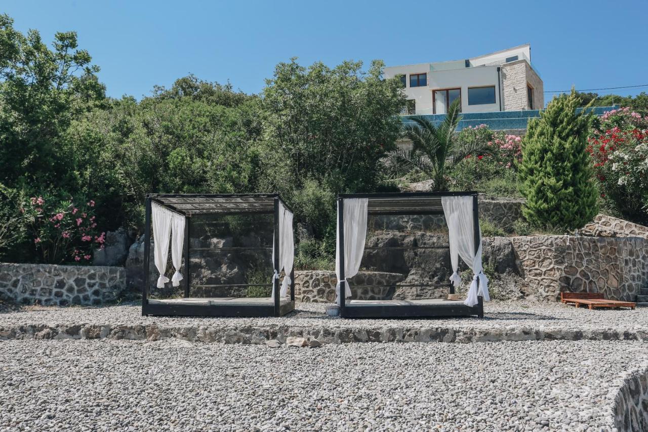 Villa Semiramis Tivat Buitenkant foto